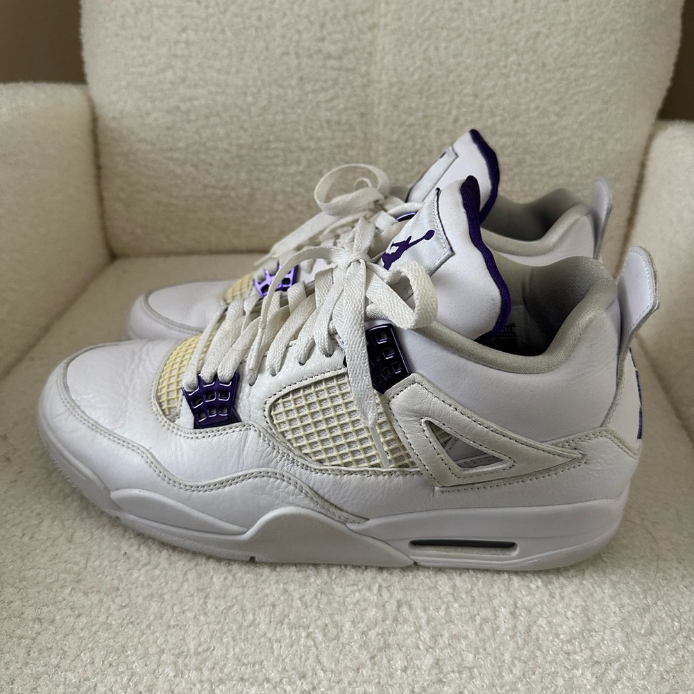 Men’s Jordan 4 Retro ‘Metallic Purple’
